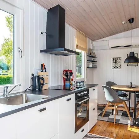 4 Person In Дом отдыха *